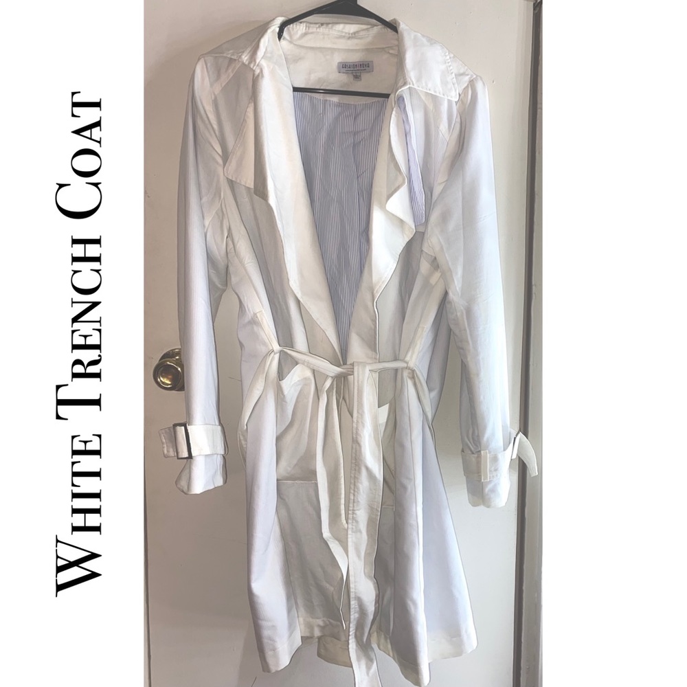 *SOLD* White Trench Coat Large